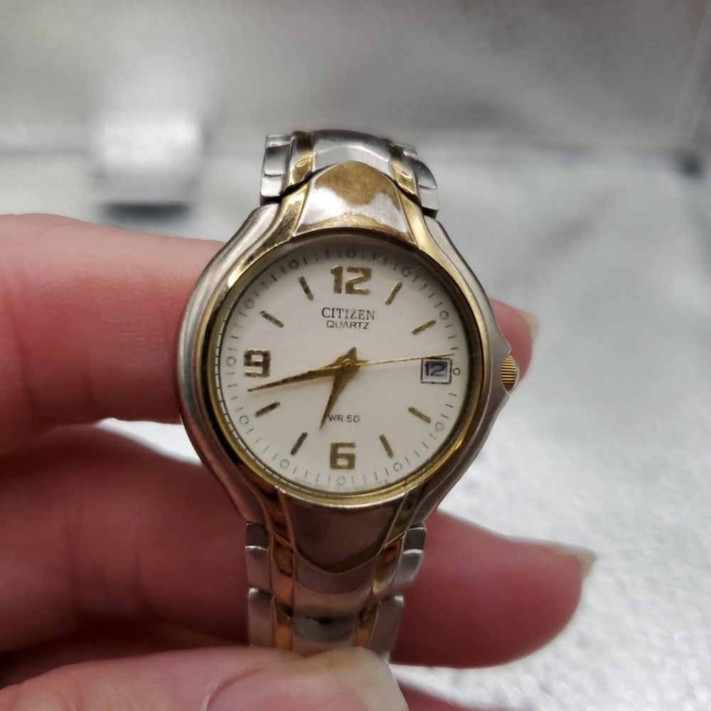 Vintage Citizen Watch - Picture 2 of 7